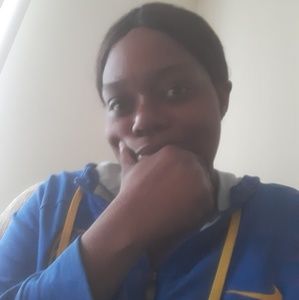 Meet your Posher, Yvonne